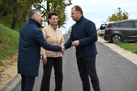 Na Kogu smo obnovili cesto in vodovodno omrežje